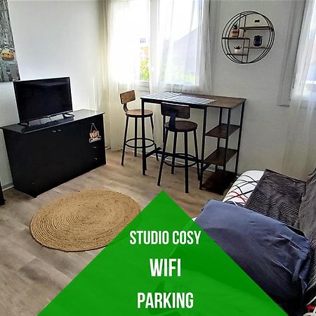 Petit Cocon Tarbais -Wifi-Parking Apartment Tarbes Luaran gambar